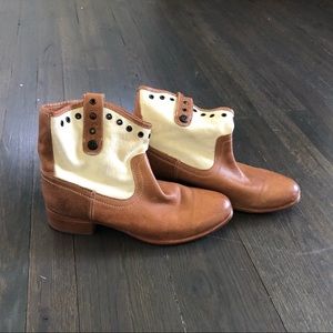 ANTHRO | FRYE | booties